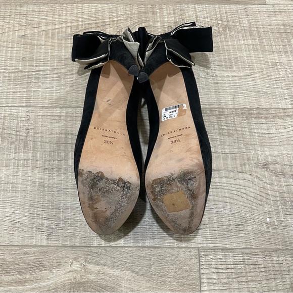 Brian Atwood black suede platform high heel pumps size 38.6 with bow at back - Picture 6 of 6